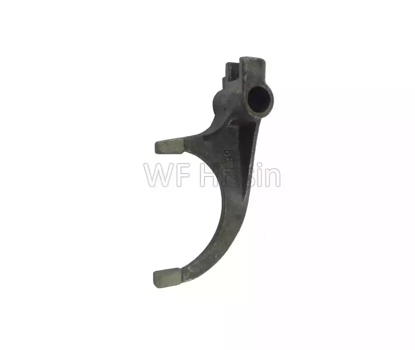 Auxiliary low gear fork TD